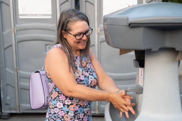 Portable Toilet Options We Offer in Bayou Country Clu, LA